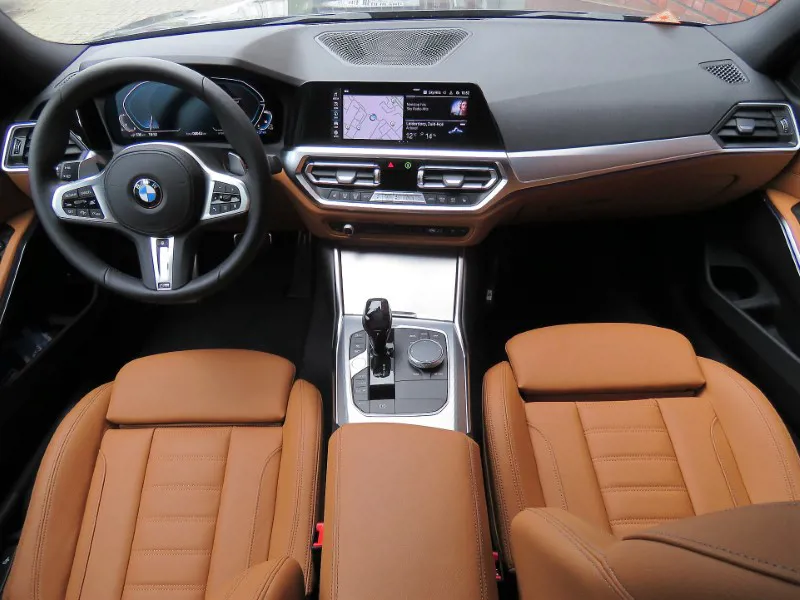 BMW 320e Sedan