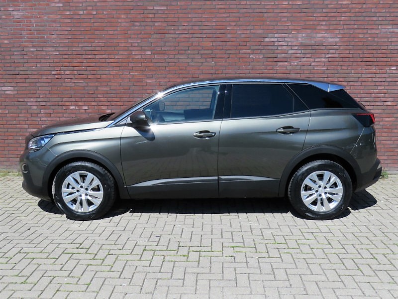 Peugeot 3008 Suv Active Puretech 130hp Supershortlease