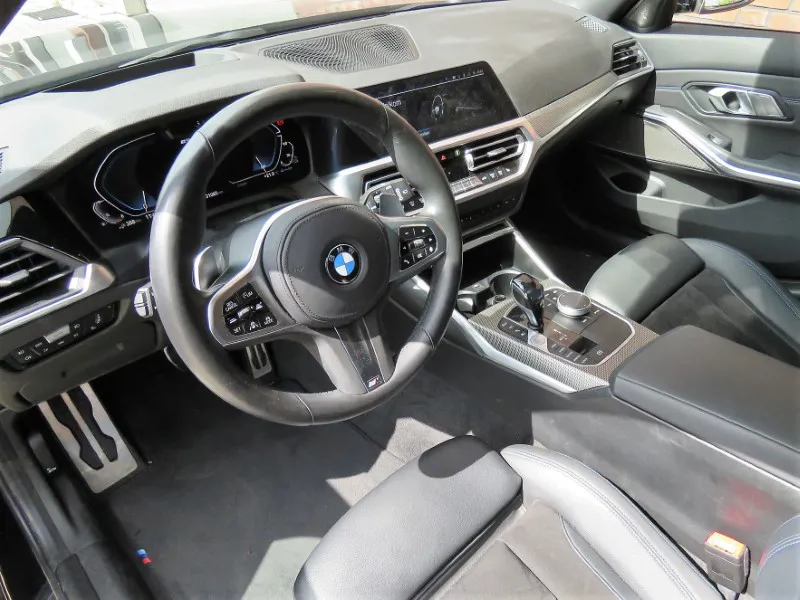 BMW 330e Touring